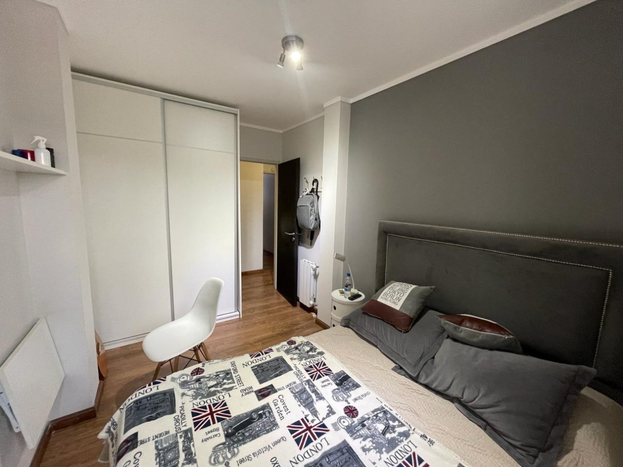 VENDO PISO EN ZONA PARQUE 3 DORMITORIOS, 3 BAÑOS, COCHERA U$S 250.000.