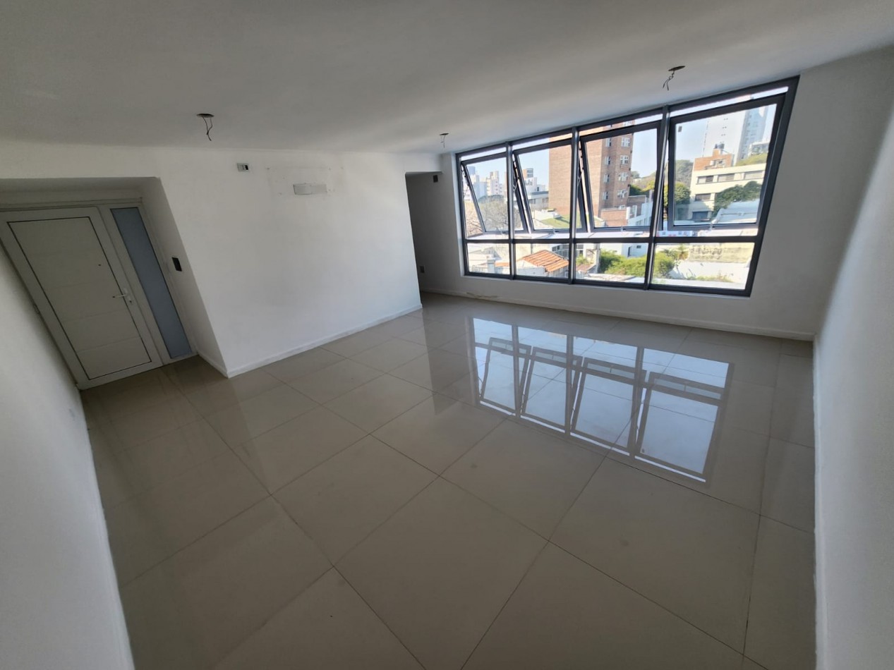 VENDO DEPARTAMENTO ZONA PARQUE U$S 60.000