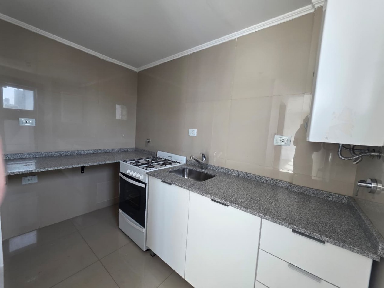 ALQUILO DEPTO MONOAMBIENTE $500.000+EXPENSAS+TASAS. ZONA PARQUE