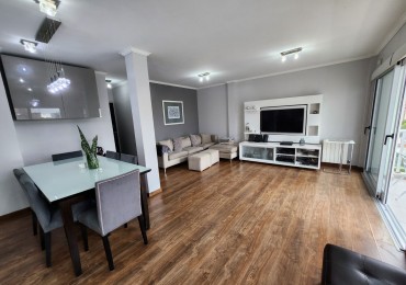 VENDO PISO EN ZONA PARQUE 3 DORMITORIOS, 3 BAÑOS, COCHERA U$S 250.000.