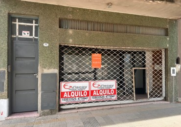 ALQUILO LOCAL FRENTE AL FERROCARRIL $500.000 